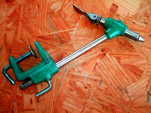 A Herter's fly tying vise