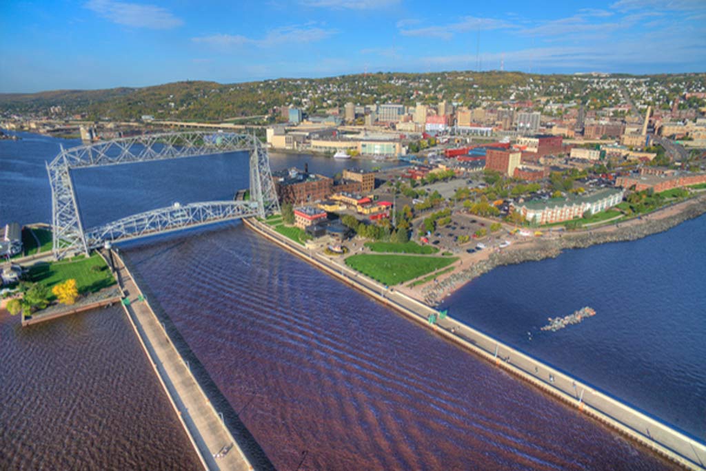 A view of the iconic Aerial Lift Bridge in Duluth, Minnesota, one of the most popular fishing cities on the Great Lakes.