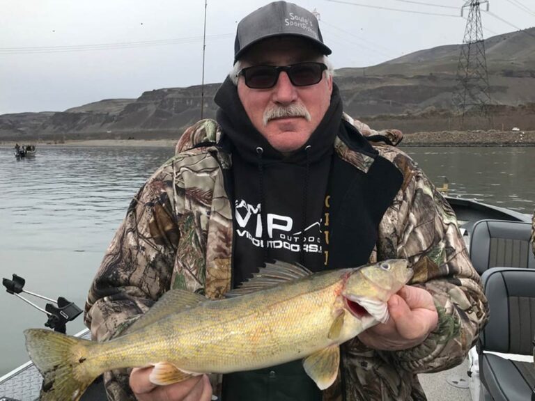 Fishing in COLUMBIA RIVER The Complete Guide