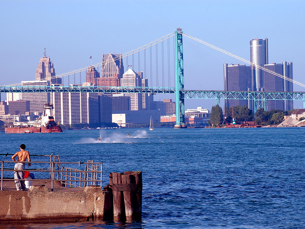 A view of the bridge in Detroit with the city's skyline behind