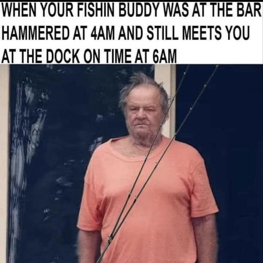 Фото Джека Николсона с растрёпанным видом и текстом над головой: 'Когда твой рыболовный друг был в баре пьяным в 4 утра, но всё равно встречает тебя на причале в 6 утра.'